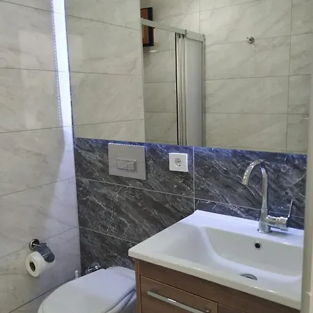 Evalin Apartment